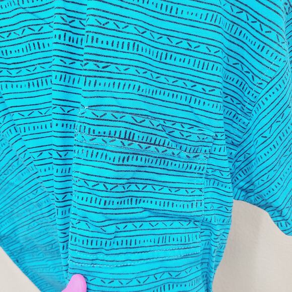 VTG 90s Boxy Fit Pocket Tee T-Shirt Mens L V-Notch Aztec Print Teal - Picture 2 of 6